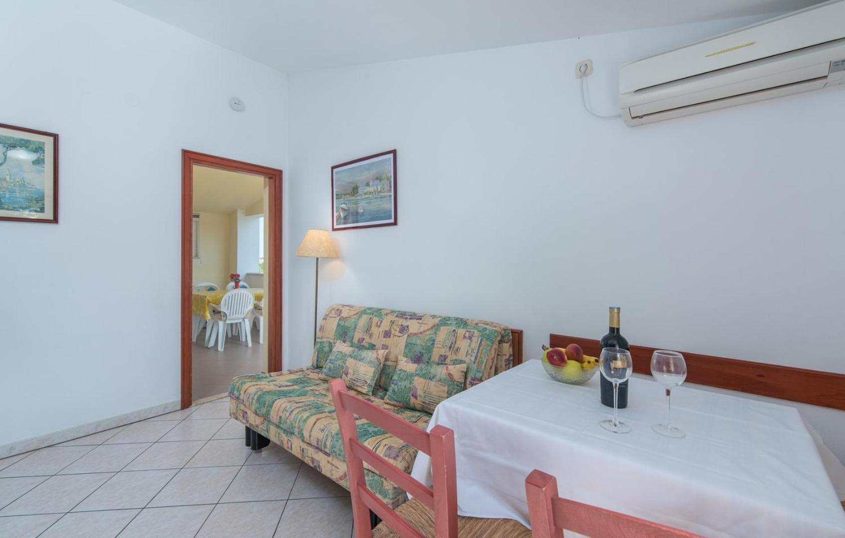 Villa Anita With Common Pool Vrvari Chambre photo